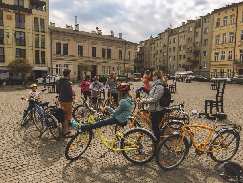 Krakow: Bike Tour of the Old Town, Kazimierz, and the Ghetto - Itinerary Breakdown: From Main Square to WWII Ghetto
