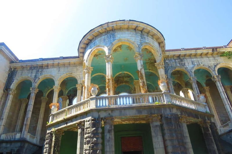 Kutaisi and Surrounding in 1 day - Descending Into the Marvel of Prometheus Cave