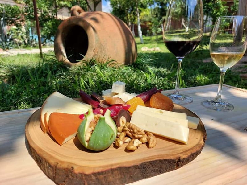 Kutaisi uncorked: Wine Tasting at a local Family Home - Itinerary Breakdown: What to Expect Step by Step