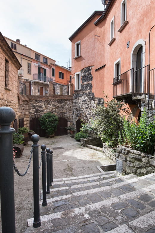 LA BOCCA DEL VULCANO - Tasting Three Wines Paired with Basilicata’s Best