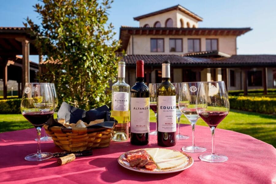 La Rioja: Bodegas Altanza - Tasting and Flavors: A True Sensory Journey