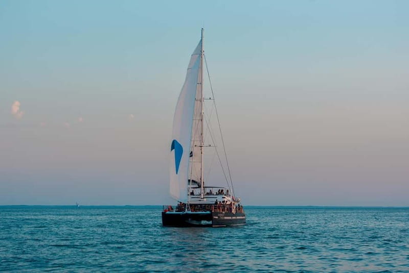 La Rochelle : Sunset Catamaran Cruise (2h00) - In-Depth: The Details That Count