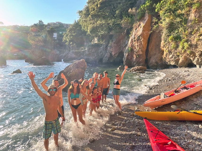 La Spezia: Sunset Kayak & Caves Tour w/ Swimming & Aperitif - Exploring the Itinerary
