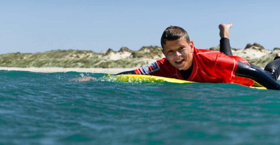 La Torche: surf lessons in the best waves - How the Tour is Structured