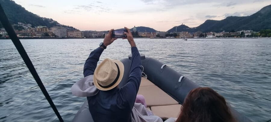 Lake Como: Aperitivo Cruise with Prosecco at Sunset - Who Should Consider This Experience
