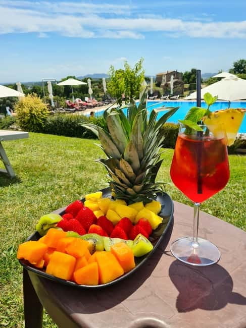 Lake Garda: Hotel Villa Cariola Pool Entry Ticket - The Pool Bar and Refreshments: A Perfect Companion