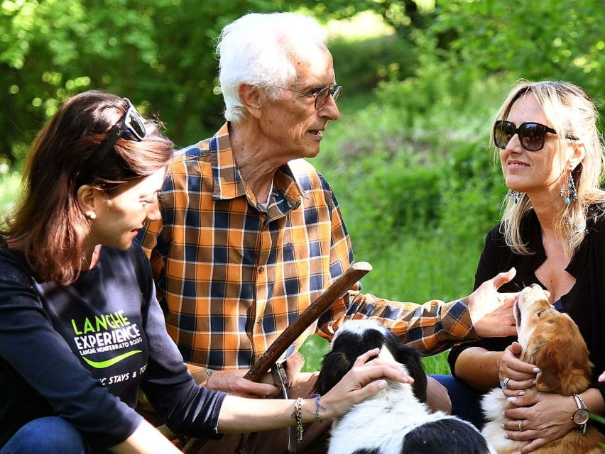 Langhe: Truffle Hunting Tour - The Sunset Magic: Why Timing Matters