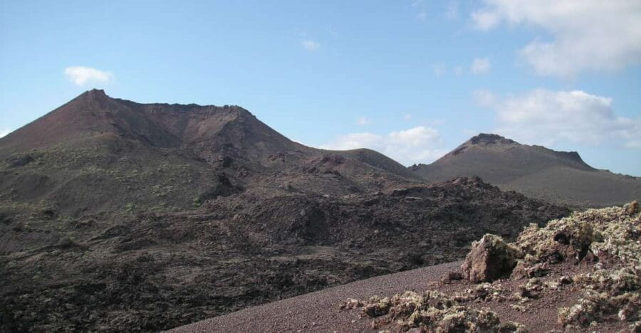 Lanzarote: Guided Volcano Hike with Transfers - Why the Small Group Format Matters