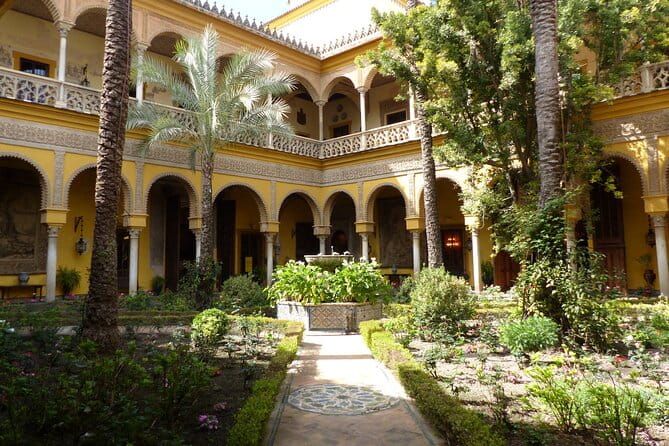 Las Dueñas Palace Guided Tour in Seville with Entrance Included - Who Would Love This Tour?
