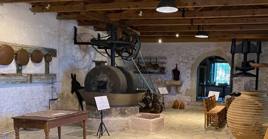 Lefkada: Olive Museum Fabbrica Ticket and Guided Tour - Who This Tour Is Perfect For