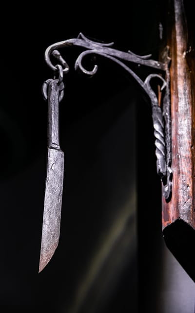 Legends of Cracow Robotic Show - Dive into Krakow’s Legends in a High-Tech Setting