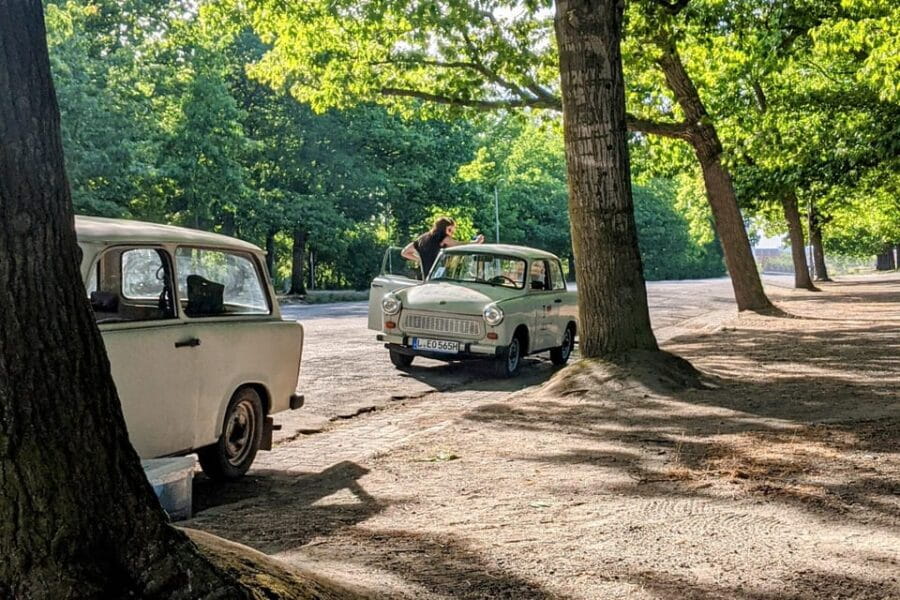 Leipzig: 3-Hour Trabant Rental for your very own tour - Driving and Exploring Leipzig in a Trabi