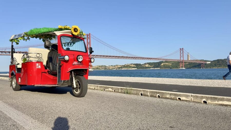 Lisbon: Belém, Sightseeing Tour by Tuk-Tuk - Price, value, and who this tour suits best