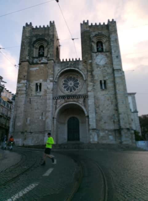 Lisbon: Early Morning Running Tour with Breakfast - Who Will Enjoy This Tour Most?