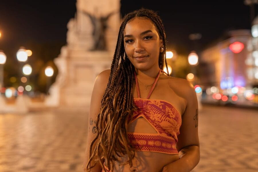 Lisbon lights: A Cinematic Photoshoot at night - Who Will Love This Experience?