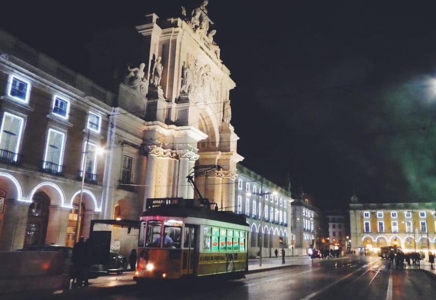 Lisbon: Private Christmas Lights Tour by Eco Tuk Tuk - Why a Private Electric Tuk Tuk Tour Is a Practical Choice in Lisbon