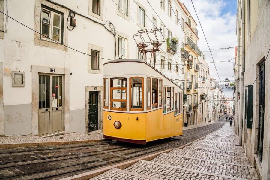 Lisbon Private Luxury City Tour - Breakdown of the Itinerary