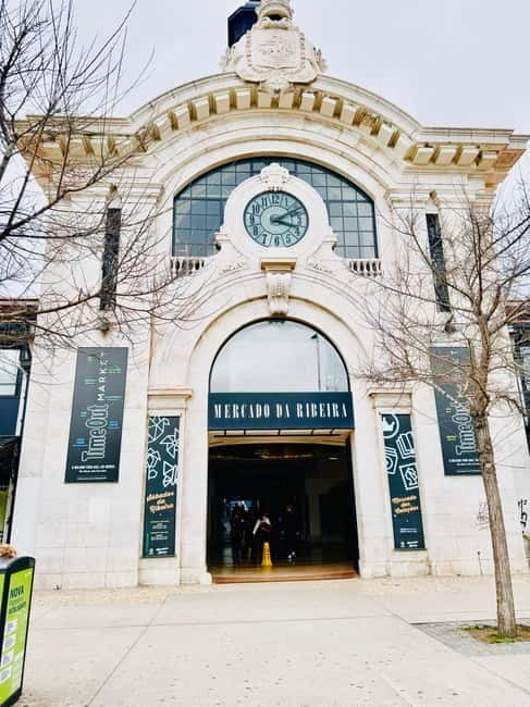 Lisbon: Private Old Town Tuk Tuk Tour - Discovering Lisbon on a Tuk Tuk: A Practical Guide