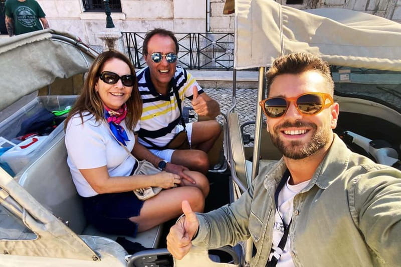 Lisbon: Private Tuk-Tuk Tour with Local Guide - Detailed Breakdown of the Itinerary