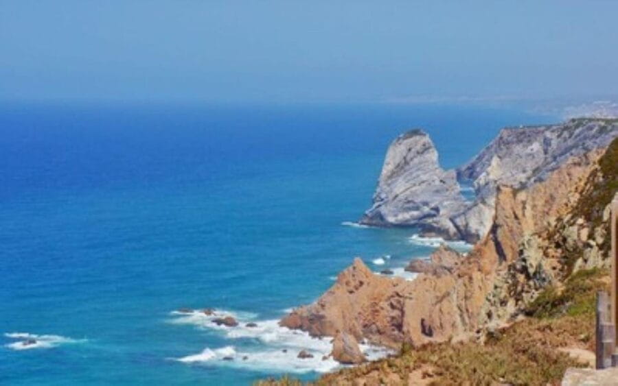 Lisbon: Sintra and Cascais Private Day Trip with Local - Sintra: A Fairy-Tale Town with Colorful Castles