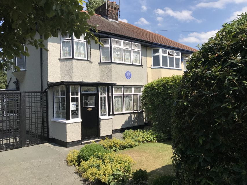 Liverpool: Total Beatles Car Tour Casbah & Cavern Clubs - Deep Dive into the Itinerary: What You’ll Experience