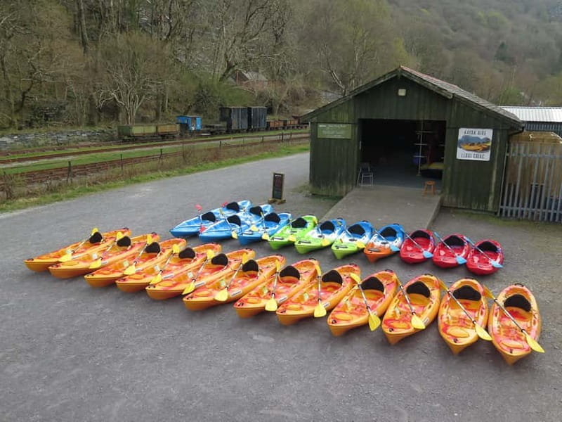 Llanberis: Llyn Padarn Kayak Rental with Equipment - Discovering the Calm Waters of Llyn Padarn