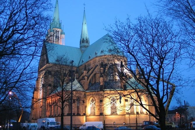 Lodz Old Town Manufaktura Highlights Private Walking Tour - Who Should Book This Tour?