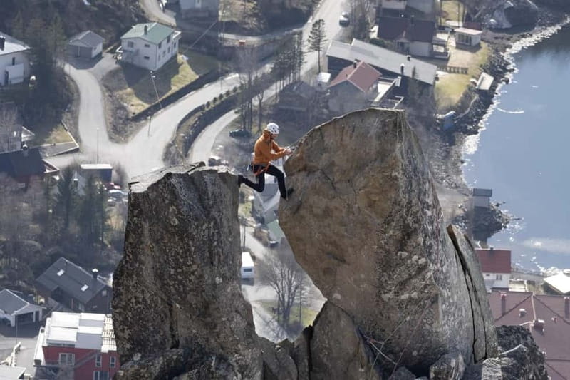 Lofoten: Climb Svolværgeita with a certified tour guide and experience the adventure! - An In-Depth Look at the Climb Experience in Lofoten