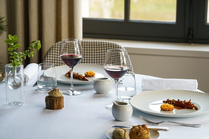 Loire Valley Castles on Horseback weekend Getaway from Paris - Day 2: Riding to Château de Chambord