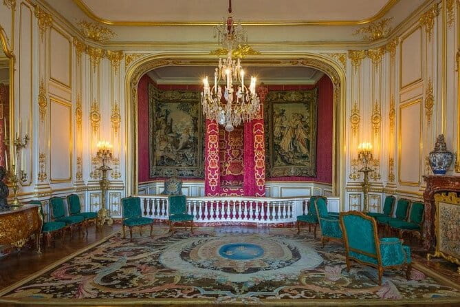 Loire Valley Chateaux from Paris Private Tour - Why This Tour Offers True Value