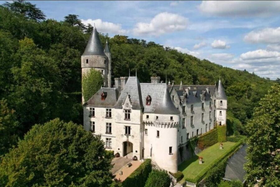 Loire Valley Royal Getaway: E-bike Ride & Stay in a château - Exploring the Loire Valley by E-bike: What You Can Expect