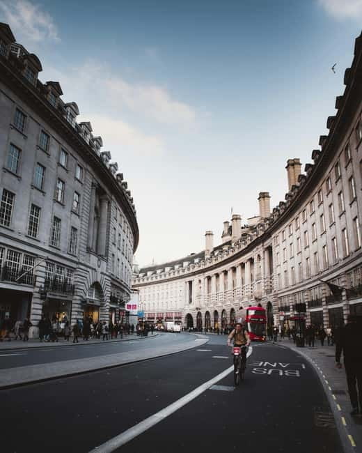 London: 4.5-Hour Private Car Tour Hotel Pick-Up & Drop-Off - What to Expect at Each Landmark