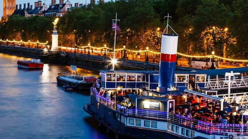 London: Boat Show Comedy Club Experience - What Makes This Comedy Experience Special?
