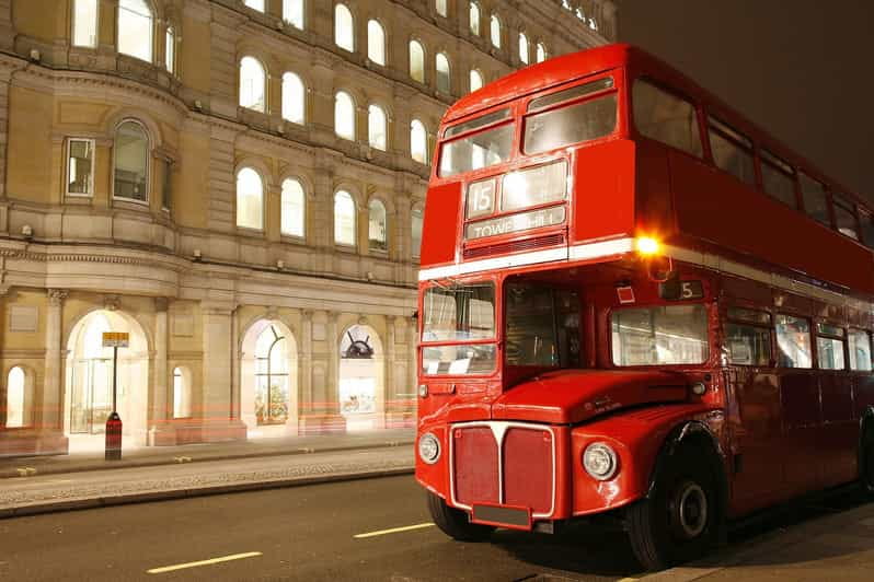 London: Christmas Lights Tour by Vintage Double-Decker Bus - Riding in Style: The Vintage Double-Decker Experience