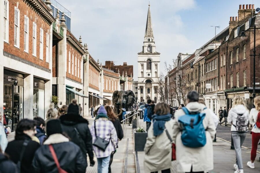 London: East End Street Art Tour and Spray Painting Workshop - Key points / Takeaways