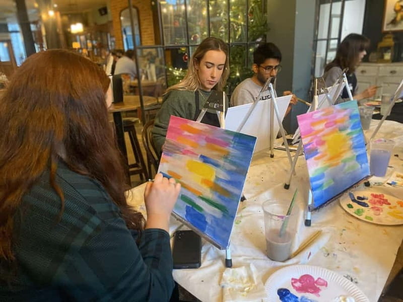 London : Guided Painting Class with Materials - Details on Location, Duration, and Logistics