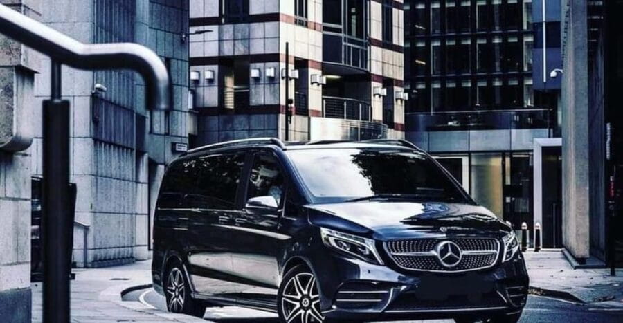 London: Private Self Guided Tour with a Chauffeur - Navigating the City in Style: An In-Depth Look