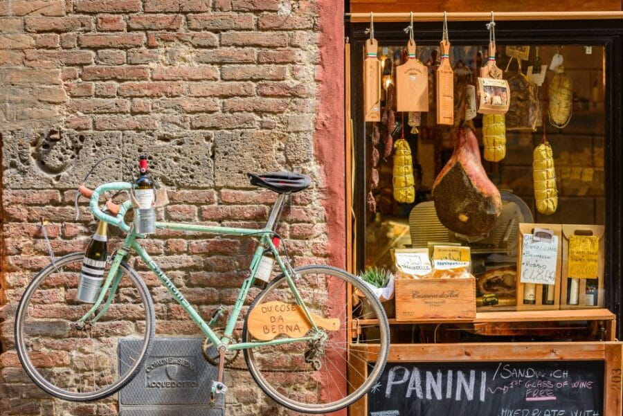 Lucca: Guided Food Walking Tour with Tastings - Why This Tour Offers Great Value