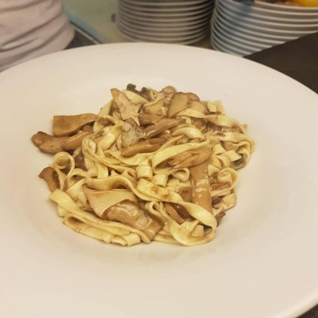 Lucca: Traditional-Traditional Cooking Class cuisine course - FAQ