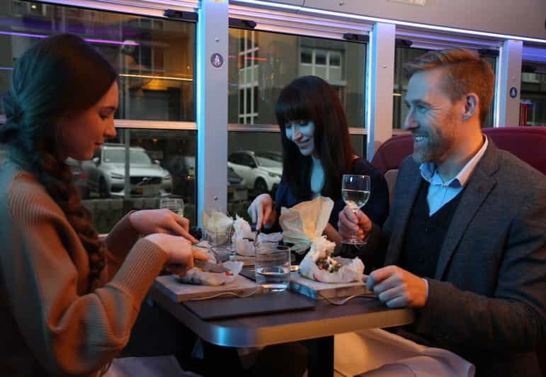 Luxembourg: Gourmet Food Dinner in a Vintage Bus - The Itinerary: How the Evening Unfolds