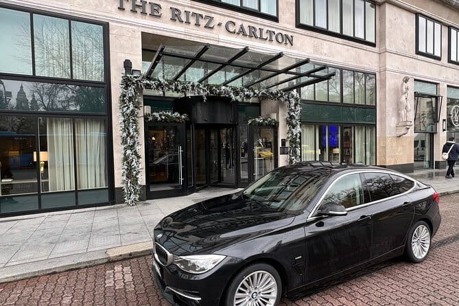 Luxury Private Transfer from Krakow to Budapest - Vehicle Options and Group Sizes