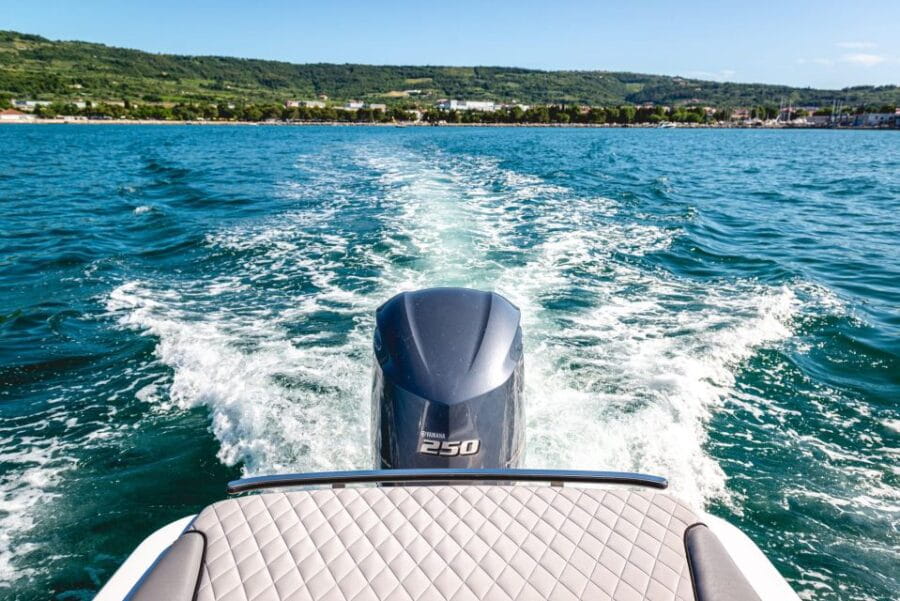 Luxury Sunset on Lake Como: 1 Hour Experience with View - Starting Point and Practicalities