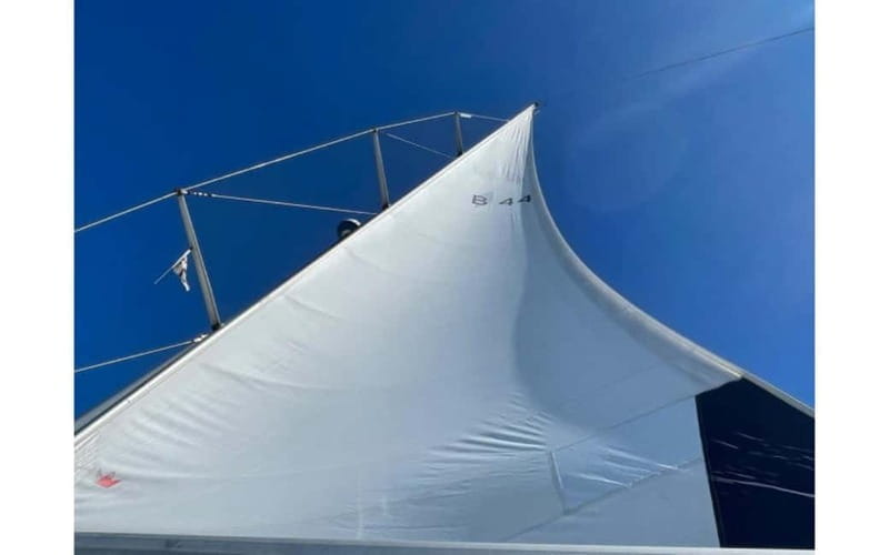 Maddalena Archipelago: Full-Day Sailboat Tour with Lunch - Who Is This Tour Best Suited For?