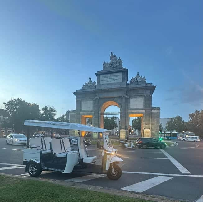 Madrid: 1 hour Highlight City Tour By Eco Tuk Tour - Discover Madrid in Comfort and Style in Just an Hour