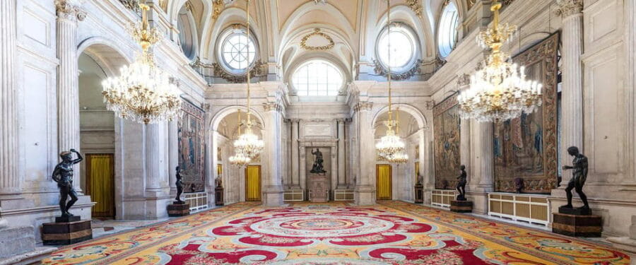 Madrid: Guided Tour of the Royal Palace with Fast Access - Who This Tour Is Best For