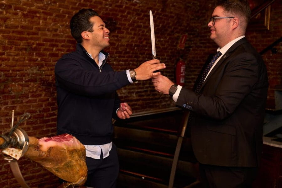 Madrid: Not Just Another Tapas & Wine Tour - Price and Value: Is It Worth It?