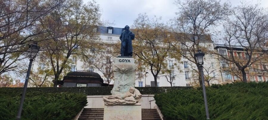 Madrid: Prado Museum Guided Tour Small Group - The Surrounding Walk: Madrid’s Historic Highlights