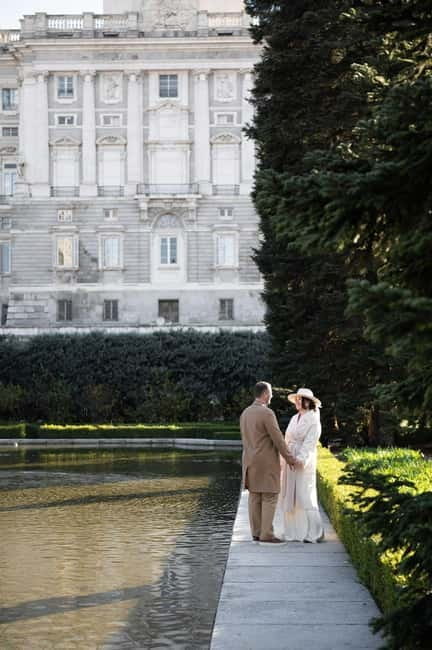 Madrid: Private Photo Shooting with Pro Photographer - Exploring Madrid with a Private Photo Shoot: A Deep Dive