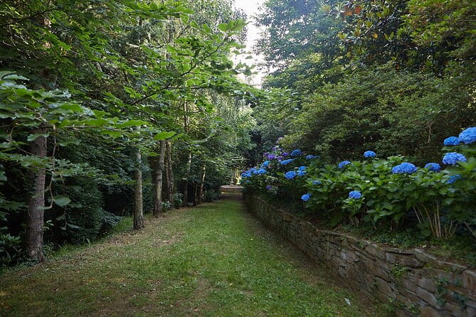 Magical and Exclusive Private Visit to the Fonte Baxa Garden, Luarca - FAQs