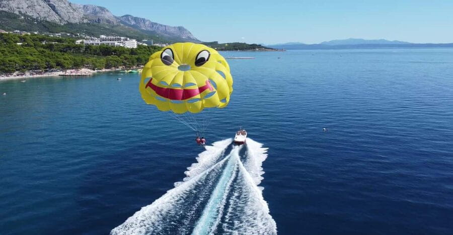 Makarska: Parasailing Experience - MPL Nautika - Starting Out: Meeting and Preparing